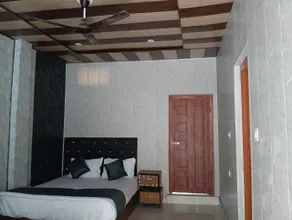 Prem Ji Aanand Hotel and Restaurant - Habitación