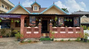 Namasthe Ayurveda and Yoga Retreat Kerala For Wellness Stay - Restaurant