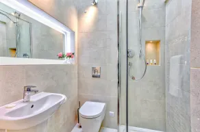 Burrator Cottage, CORNWORTHY - Badezimmer