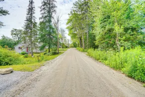 Lakefront Hinsdale Home ~ 10 Mi to Pittsfield! - Innenbereich