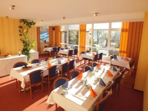 Altes Doktorhaus - Hotel Garni - Restaurant