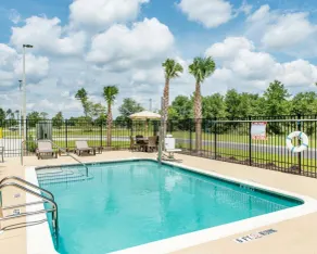 Sleep Inn & Suites Defuniak Springs - Crestview - Piscina