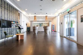 B&B HOTEL Lully 3 Lakes - Réception
