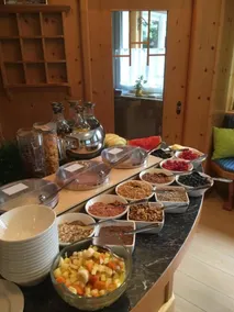Family room, bath, toilet, west - Restaurante