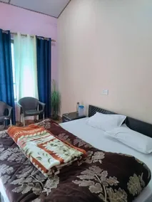 Nanda Devi Home Stay - Room