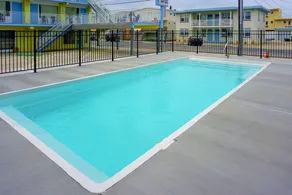 The Waves Hotel, an Ascend Collection Hotel - Pool