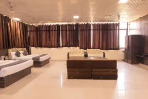 Flying Sparrow Riverside Resort - Room