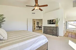 Upscale Phoenix Abode: Walk to South Mountain Park - Room