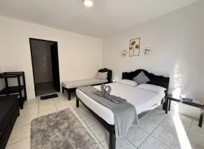Hotel Sisters Inn - Chambre