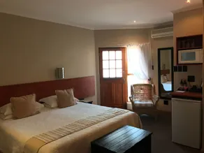A La Martha's Air-Port Guest House - Camera