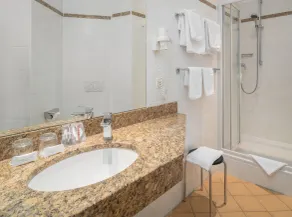 Parkhotel am Taunus - Salle de bain