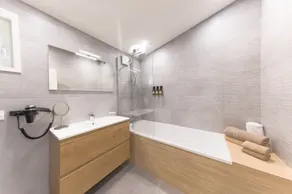 La Villa Vicha, The Originals Relais - Badezimmer