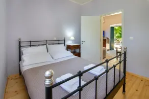 The Old One by All About Paxos - Chambre
