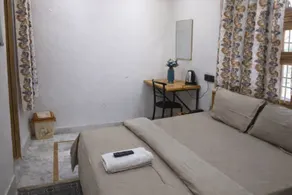 SK Govindam Royal Stay - Room
