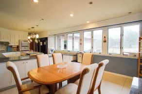 South Haven Home ~ 1 Mi to Lake Michigan! - Intérieur