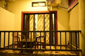 Hotel Sohen Beach resort - Lobby sitting area