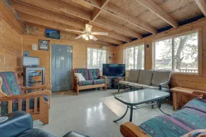 Decatur House: Fishing, Skiing, & Golfing! - Innvendig
