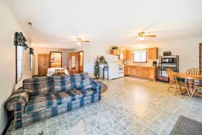 NY! Spragueville Cabin m / 200 Acres, Trails, Damme - Interiør