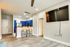 Prime ATL Spot! Updated Condo Steps to Marta - Interiør