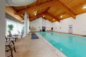 North Keystone 1 Bedroom Near Conference Center - Pool