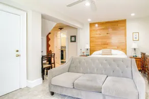 Pet-friendly Garden Studio ~ 25 Mi to Boston! - Innvendig