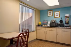 Super 8 by Wyndham Austin Downtown/Capitol Area - Restaurant