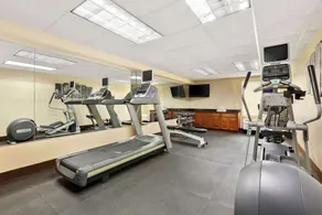 Quality Inn Edison-New Brunswick - Salle de remise en forme