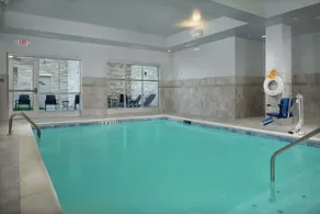 Homewood Suites by Hilton Cincinnati-Midtown, OH - Piscine