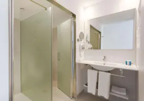 Reverence Life Hotel, 4**** - Badrum