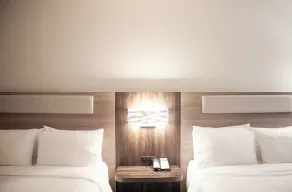 Holiday Inn Express & Suites Overland Park by IHG - Chambre