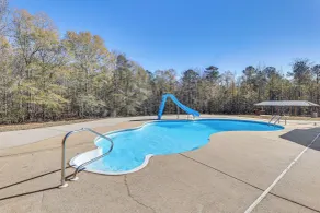 Scenic Lagrange Retreat! 3,600 Sq Ft, Pool Access - Interiör