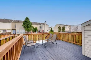 Close to Hospital & White Marsh! Rosedale Townhome - Innvendig