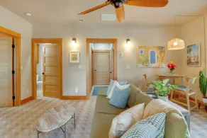 Half-mi to Scotts Mills Falls: Wine Country Apt - Innenbereich