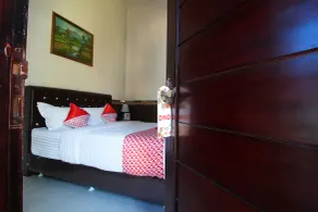 RedDoorz Syariah near Unila Lampung - Room