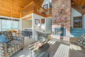 Poconos Cabin on 3 Acres - 5 Mi to Blue Mountain! - Interiør