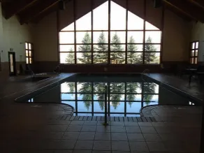 Casper C'mon Inn Hotel & Suites - Piscine