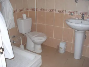 Erdogan Ege Pansiyon - Baño