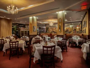 Hilton Garden Inn New York/Central Park South-Midtown West - Restaurant