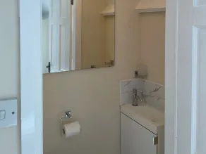 Willow Nook - Bathroom