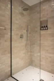Manoir Émery - Bathroom