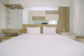 Homey And Comfy 2Br Sentul Tower Apartment - Habitación