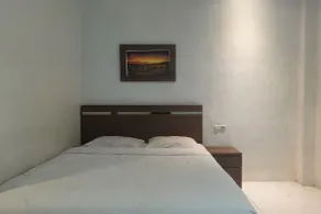 Hotel O Sunrise Garage Home - Habitación