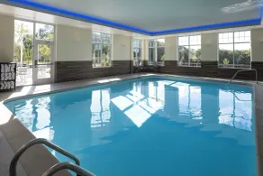 Fairfield Inn & Suites by Marriott South Kingstown Newport Area - Piscina