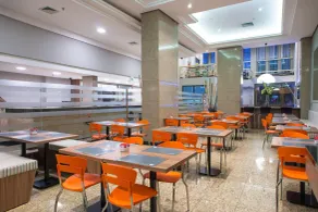Hotel Continental Business - 200 metros do Complexo Hospitalar Santa Casa - Restaurante