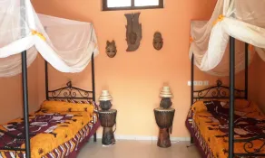 Keryvonne - Room
