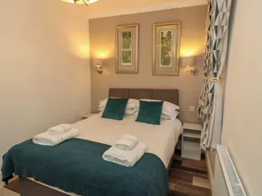 Number Ten - Room