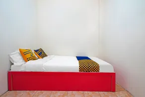 SPOT ON 91993 Pondok Hs Padalarang Syariah - Chambre