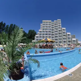 Hotel Elitsa - Piscina