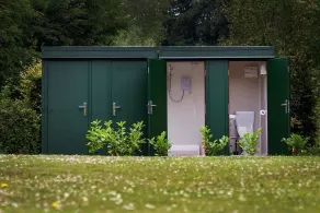 Lloyds Meadow Glamping - Bathroom