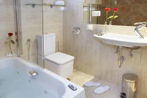 Hotel Spa Cap de Creus - Badeværelse